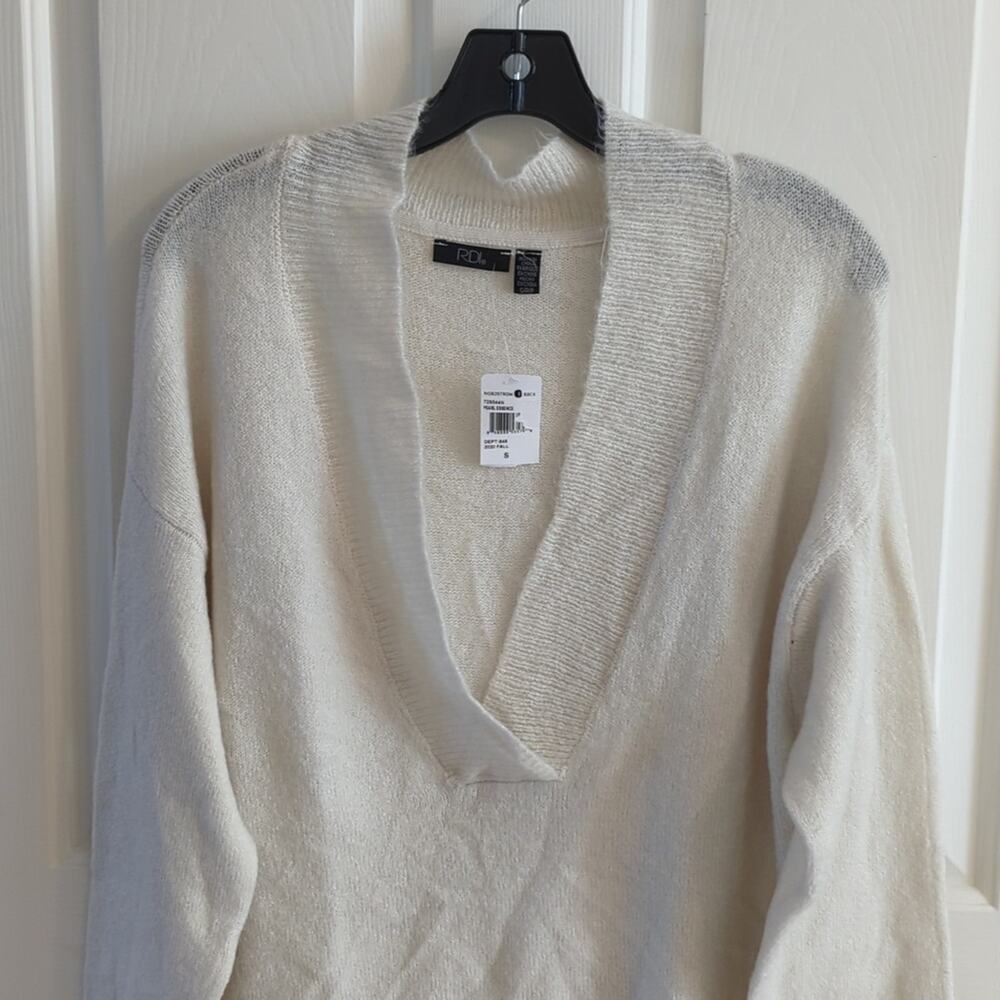 NWT RDI Sweater, S - Picture 2 of 5